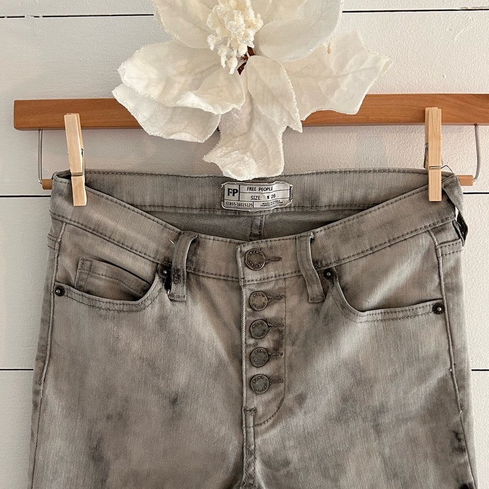 Free People Skinny Jeans